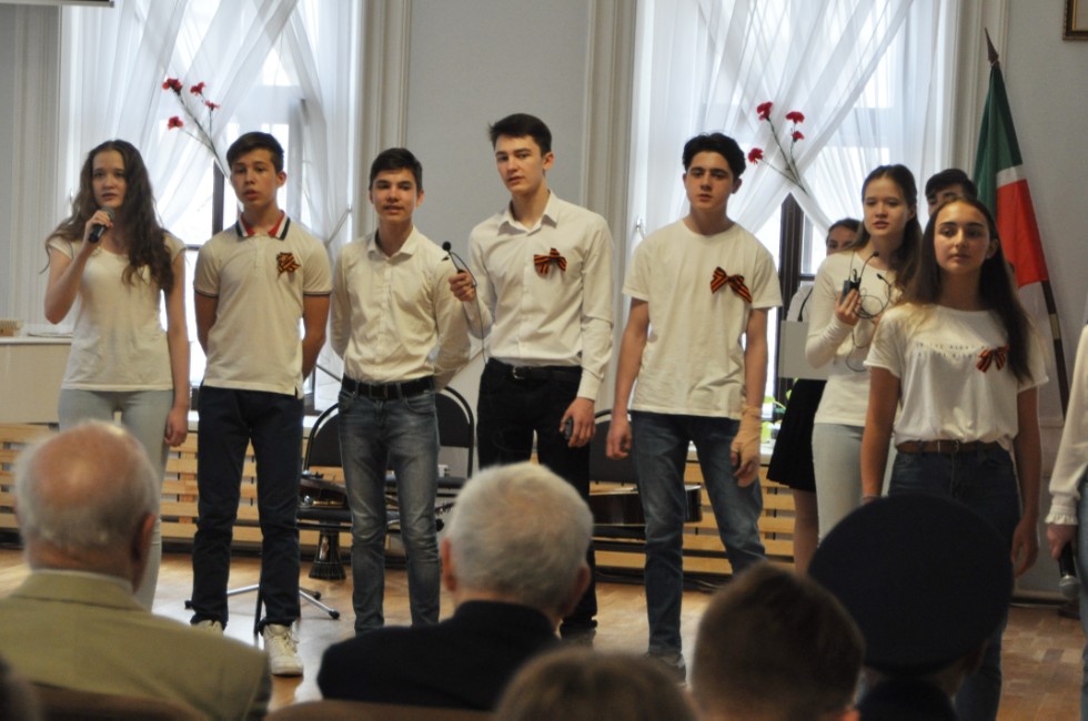 В лицее прошёл праздник 'Мы дети и внуки героев войны живем и гордимся судьбою страны' В лицее прошёл праздник 'Мы дети и внуки героев войны живем и гордимся судьбою страны'