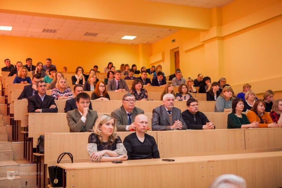 A meeting of the Board of Trustees was held in Elabuga Institute of Kazan Federal University ,Elabuga Institute