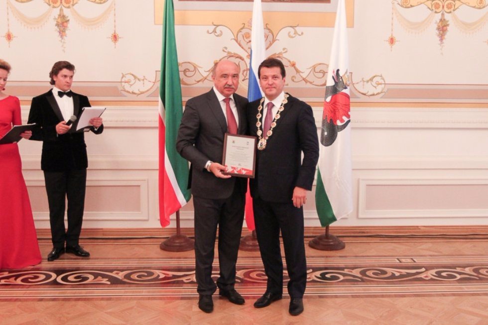 Ilshat Gafurov Receives Letter of Appreciation from Mayor of Kazan Ilsur Metshin ,Ilshat Gafurov, awards, government