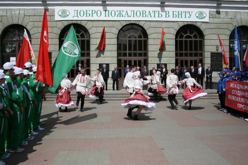 Завершился XI Международный студенческий легкоатлетический пробег Ижевск-Минск Завершился XI Международный студенческий легкоатлетический пробег Ижевск-Минск