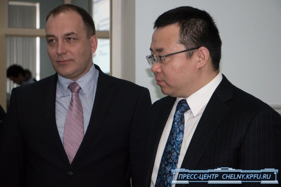 Крупнейший китайский производитель бытовой техники Haier открыл учебный центр на базе КФУ Крупнейший китайский производитель бытовой техники Haier открыл учебный центр на базе КФУ