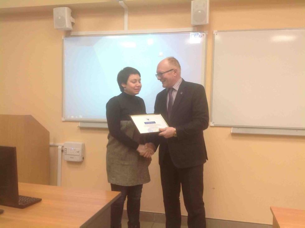 Привлекательный и высокодоходный рейтинг преподавателя КФУ: работа над ошибками Привлекательный и высокодоходный рейтинг преподавателя КФУ: работа над ошибками