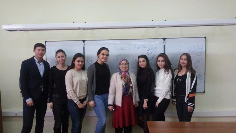 ИФМК КФУ посетила профессор университета Короля Сауда (Эр-Рияд, Саудовская Аравия) госпожа Рейма Аль-Джарф ИФМК КФУ посетила профессор университета Короля Сауда (Эр-Рияд, Саудовская Аравия) госпожа Рейма Аль-Джарф