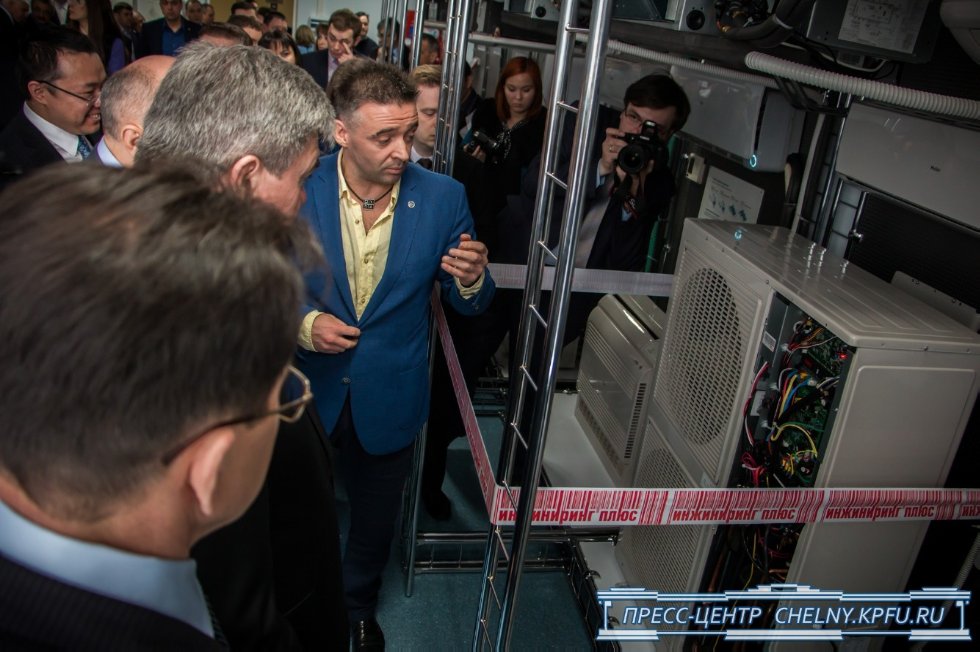 Крупнейший китайский производитель бытовой техники Haier открыл учебный центр на базе КФУ Крупнейший китайский производитель бытовой техники Haier открыл учебный центр на базе КФУ