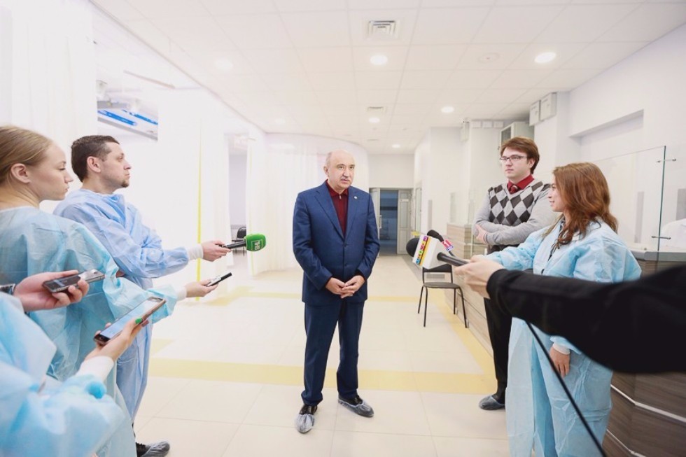 Rector Ilshat Gafurov Held a Media Tour Around Kazan University's Medical Cluster ,IFMB, University Clinic, RIKEN, SAU Translational Medicine