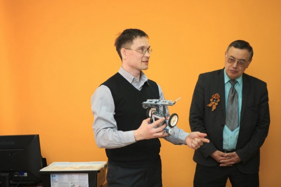 Первый центр образовательной робототехники в прикамском регионе открылся в Елабуге Первый центр образовательной робототехники в прикамском регионе открылся в Елабуге