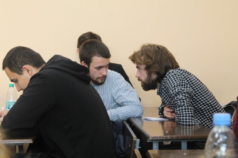 Революцией ? вдохновленные? Революцией ? вдохновленные?