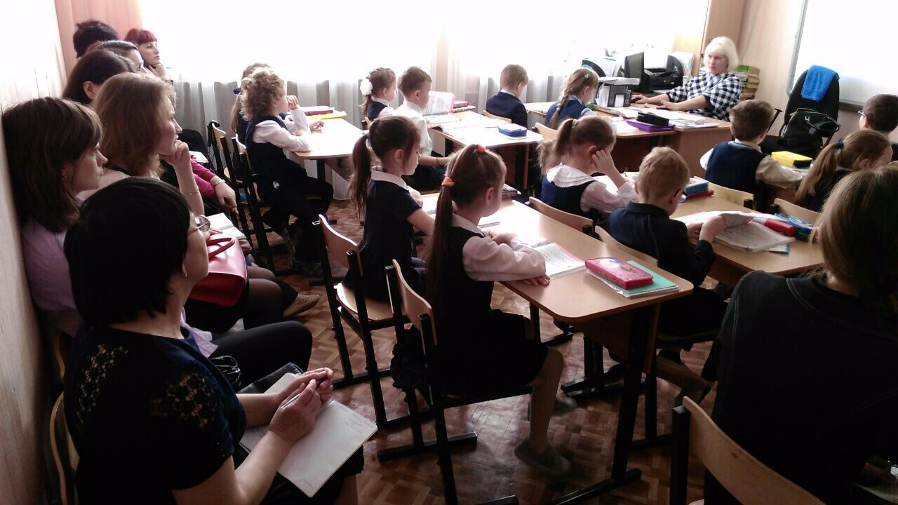 Курсы повышения квалификации учителей английского языка районов РТ в КФУ ? взаимодействие Школы-Вуза Курсы повышения квалификации учителей английского языка районов РТ в КФУ ? взаимодействие Школы-Вуза