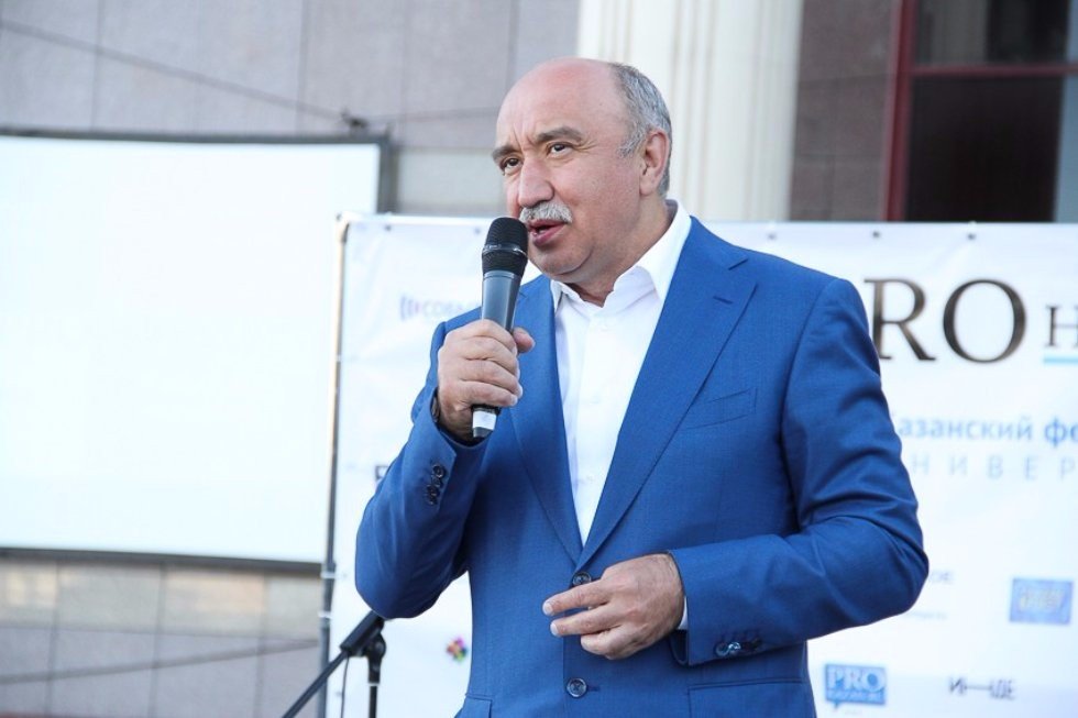 Science Night ? Hand-Made Dolls, Public Lectures and Mandala Drawings Science Night ? Hand-Made Dolls, Public Lectures and Mandala Drawings