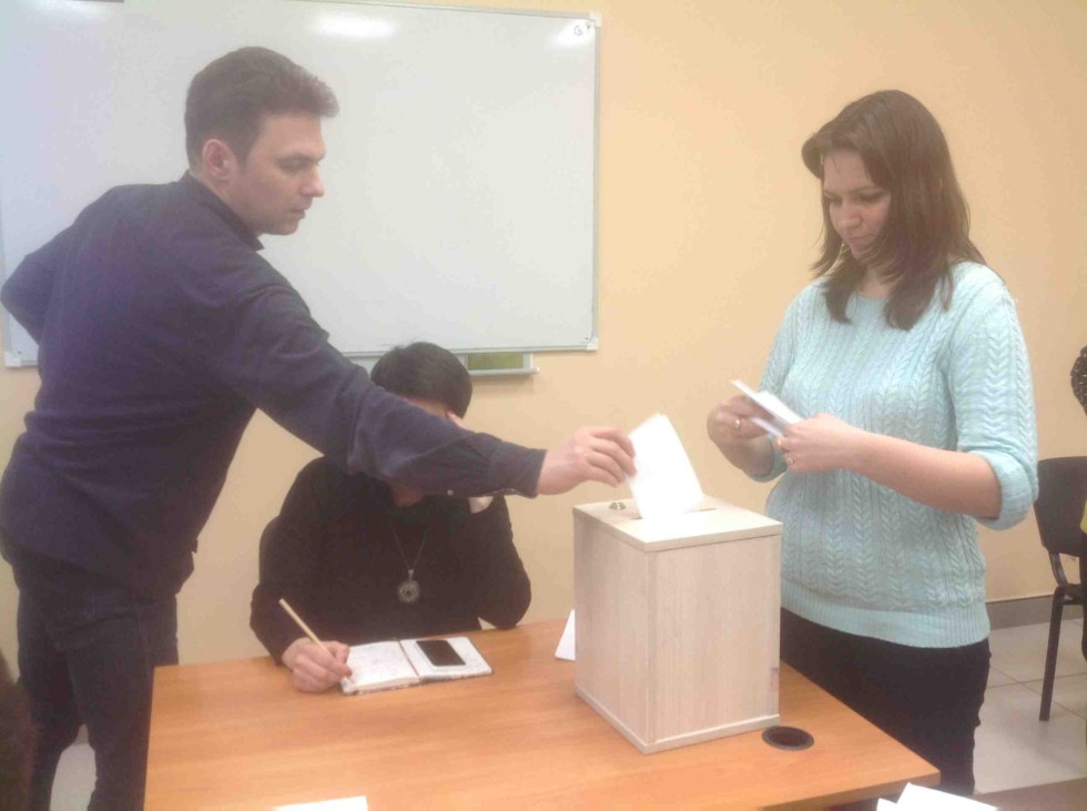 Новое дыхание лабораторий Института и должностное продвижение коллег Новое дыхание лабораторий Института и должностное продвижение коллег