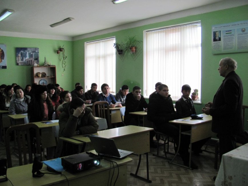 KFU represented on Week of Russian education in Uzbekistan