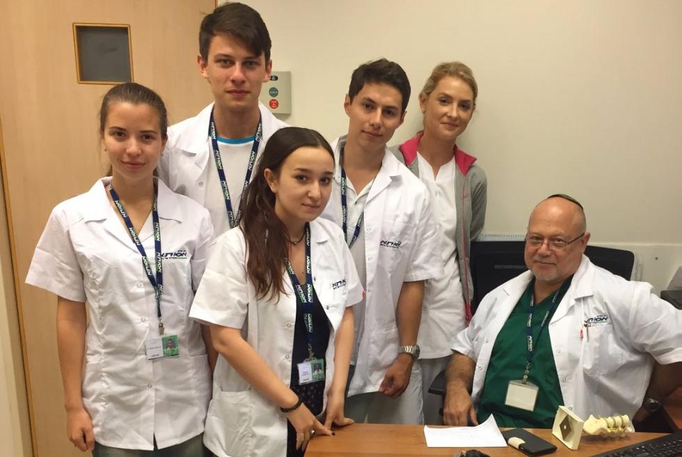 Студенты КФУ стажируются в крупнейшем медицинском центре Израиля Студенты КФУ стажируются в крупнейшем медицинском центре Израиля