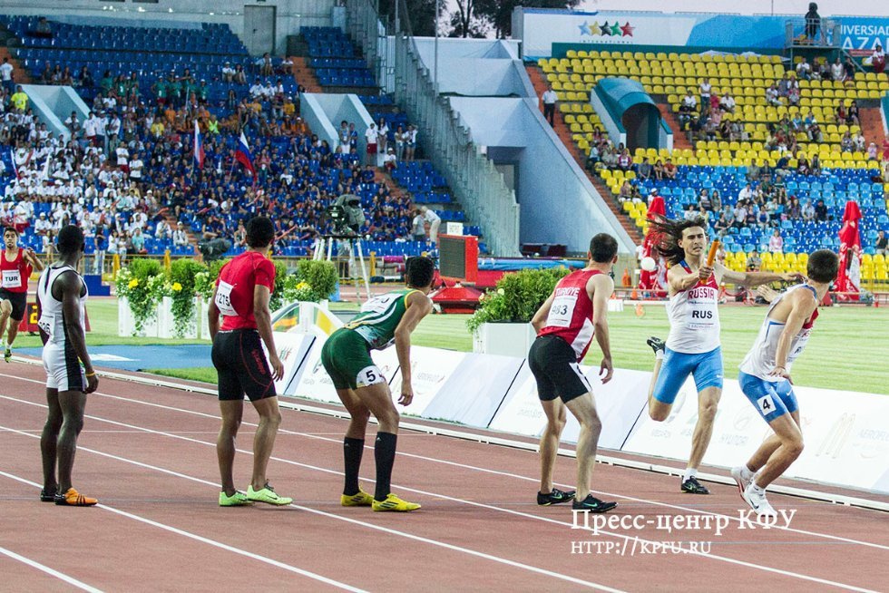 Russian runners won gold at the Universiade in Relay Race 4x400