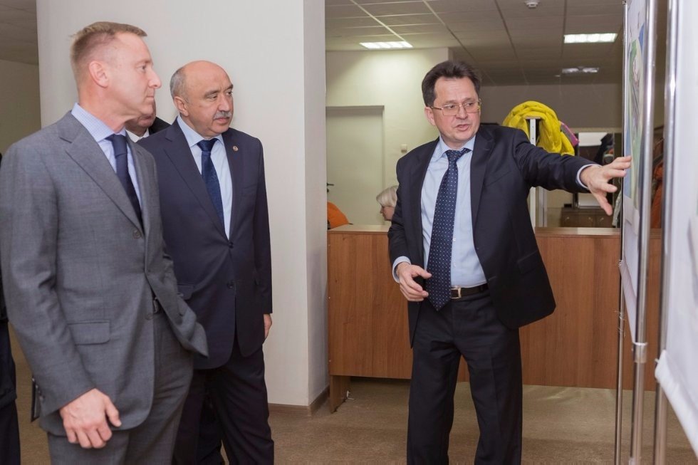 Minister of Education and Science Dmitry Livanov Visits Kazan University Engineering Center in Naberezhnye Chelny ,Dmitry Livanov, NCI, Engineering Center, IT, industry, KAMAZ