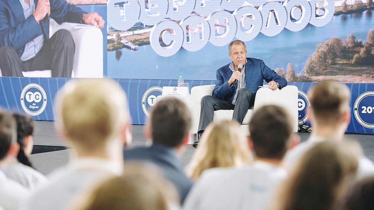 Впечатления учащихся ИСФН о форуме 'Территория смыслов на Клязьме' Впечатления учащихся ИСФН о форуме 'Территория смыслов на Клязьме'