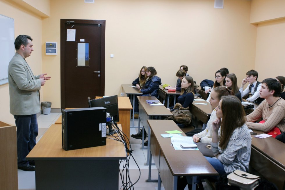 Первый шаг к студенчеству Первый шаг к студенчеству