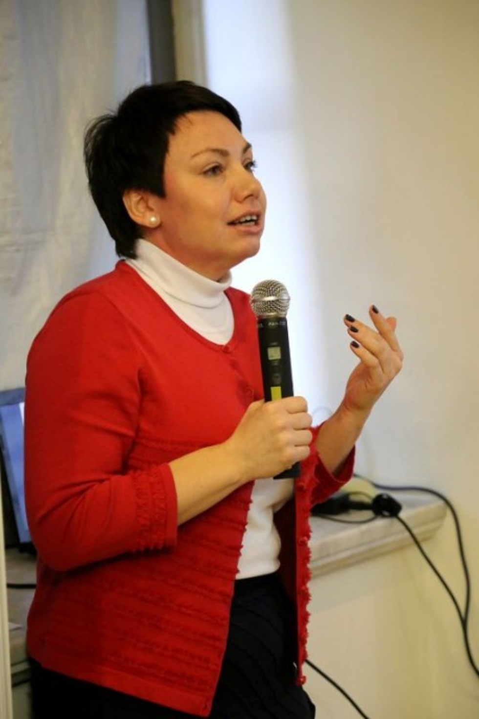 Мария Ефлова: 'Нам, социологам не интересно, когда все гладко, а есть проблема ? тогда глаза горят' Мария Ефлова: 'Нам, социологам не интересно, когда все гладко, а есть проблема ? тогда глаза горят'