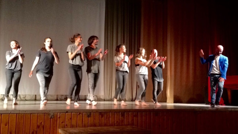 Студенты ИМОИиВ КФУ на премьерной постановке французского хореографа Anthony Cazaux Студенты ИМОИиВ КФУ на премьерной постановке французского хореографа Anthony Cazaux