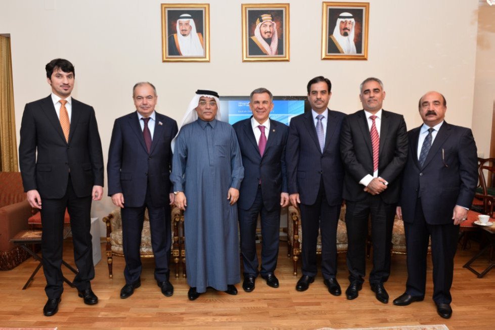 KFU Rector meets with ambassadors of Arabic countries