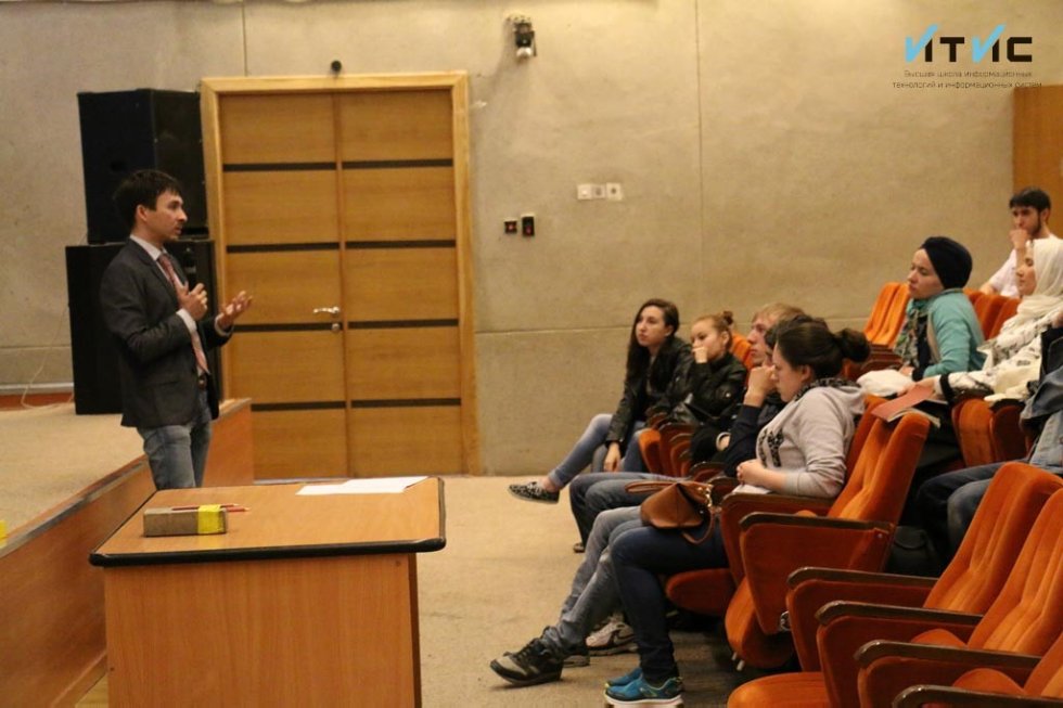 Заглянули в будущее IT вместе с Данилой Медведевым Заглянули в будущее IT вместе с Данилой Медведевым