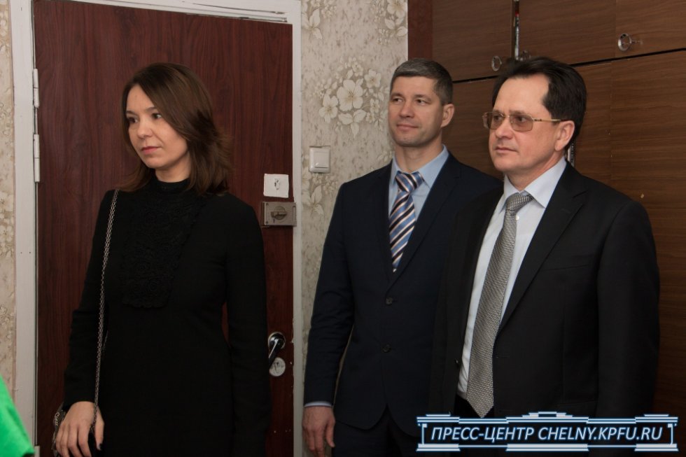 Депутат Альфия Когогина оценила общежитие Набережночелнинского института КФУ Депутат Альфия Когогина оценила общежитие Набережночелнинского института КФУ