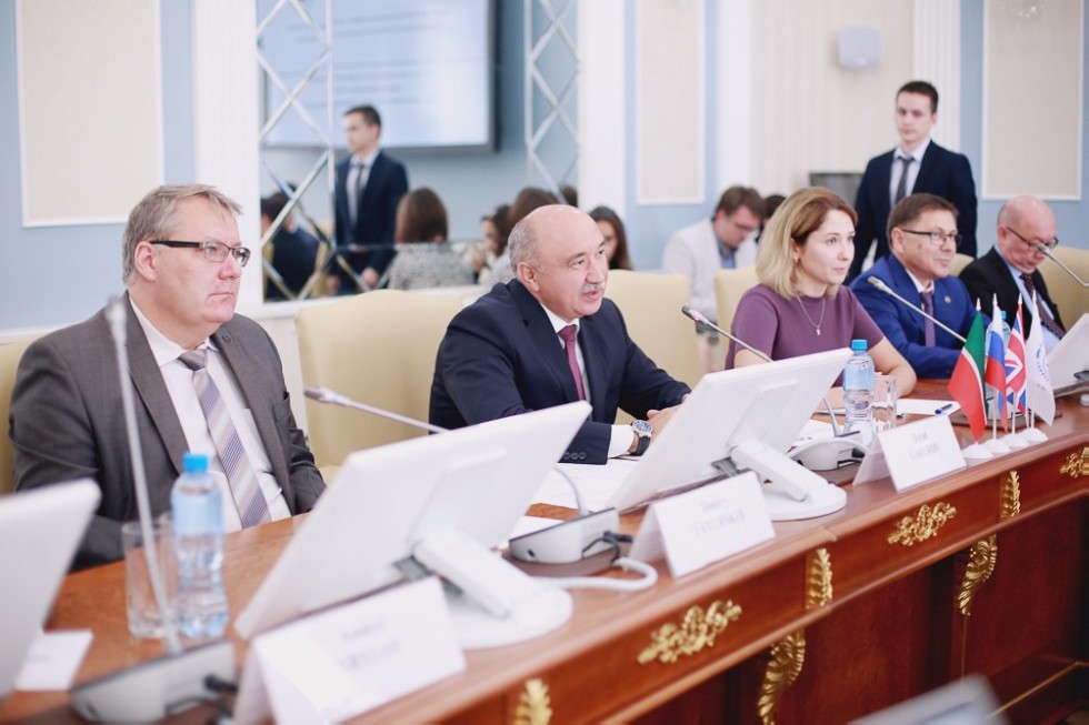 Emerging Opportunities Backed by New Agreement with Cochrane Russia Emerging Opportunities Backed by New Agreement with Cochrane Russia