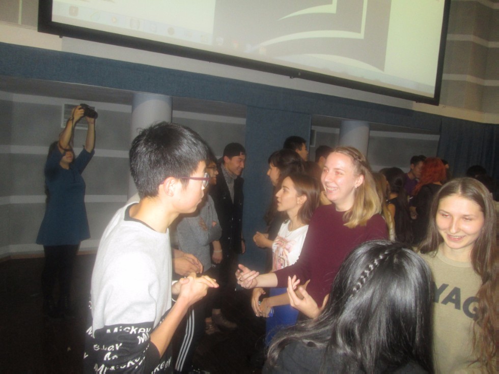 Русский язык без границ: дружба начинается с общения Русский язык без границ: дружба начинается с общения