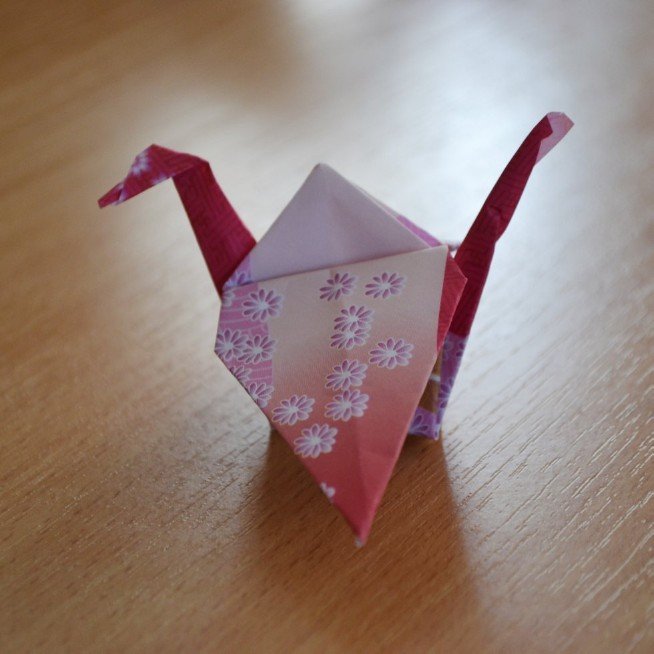 Japanese traditions at Kazan University ,Aichi University, Miyuki Takahashi, paper crane
