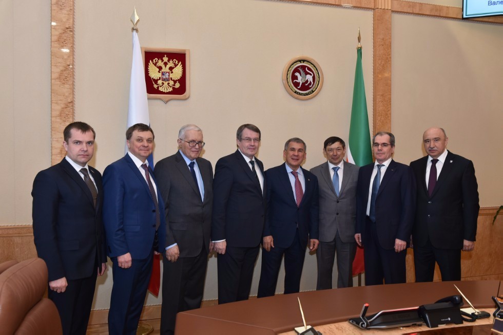 Kazan University and Russian Federal Nuclear Center Sign On for a Joint Supercomputing Center Kazan University and Russian Federal Nuclear Center Sign On for a Joint Supercomputing Center