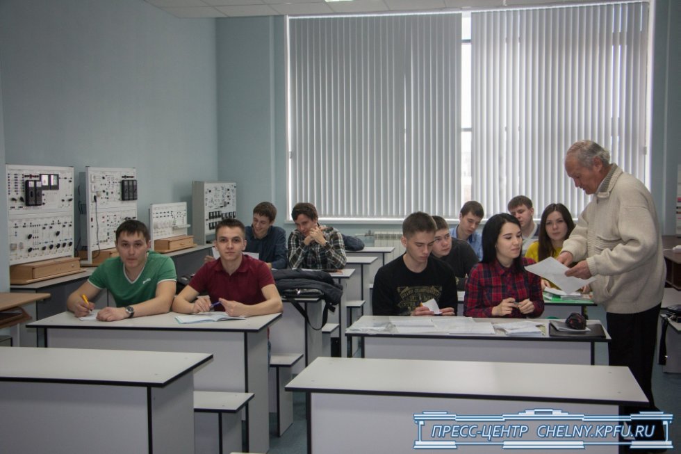 Крупнейший китайский производитель бытовой техники Haier открыл учебный центр на базе КФУ Крупнейший китайский производитель бытовой техники Haier открыл учебный центр на базе КФУ