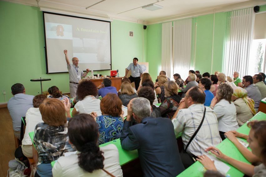 Занимательная физика в опытах (мастер-класс Международного фестиваля школьных учителей в Елабужском институте КФУ) Занимательная физика в опытах (мастер-класс Международного фестиваля школьных учителей в Елабужском институте КФУ)