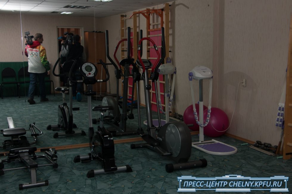 Депутат Альфия Когогина оценила общежитие Набережночелнинского института КФУ Депутат Альфия Когогина оценила общежитие Набережночелнинского института КФУ