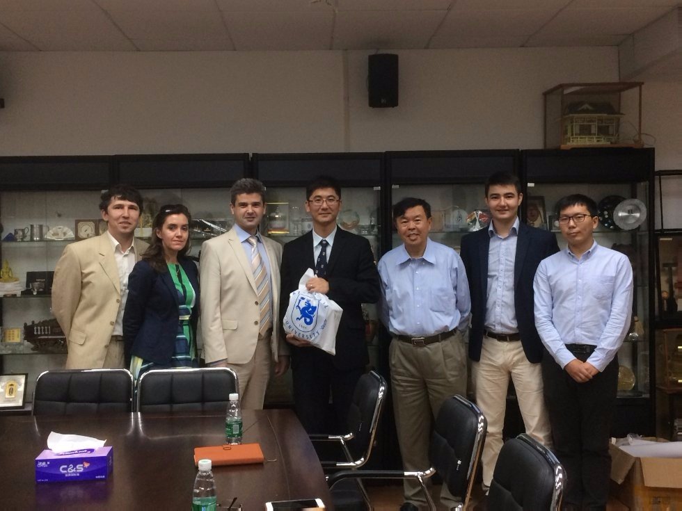 Kazan University Delegation Visited Shenzhen University