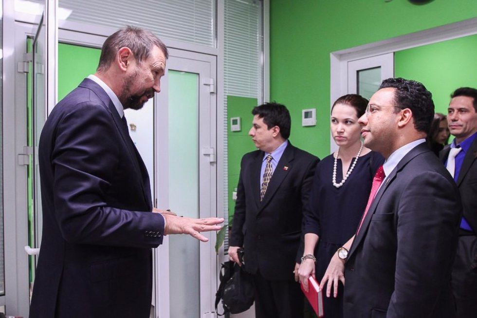 КФУ будет готовить специалистов для нефтегазовой отрасли Венесуэлы КФУ будет готовить специалистов для нефтегазовой отрасли Венесуэлы