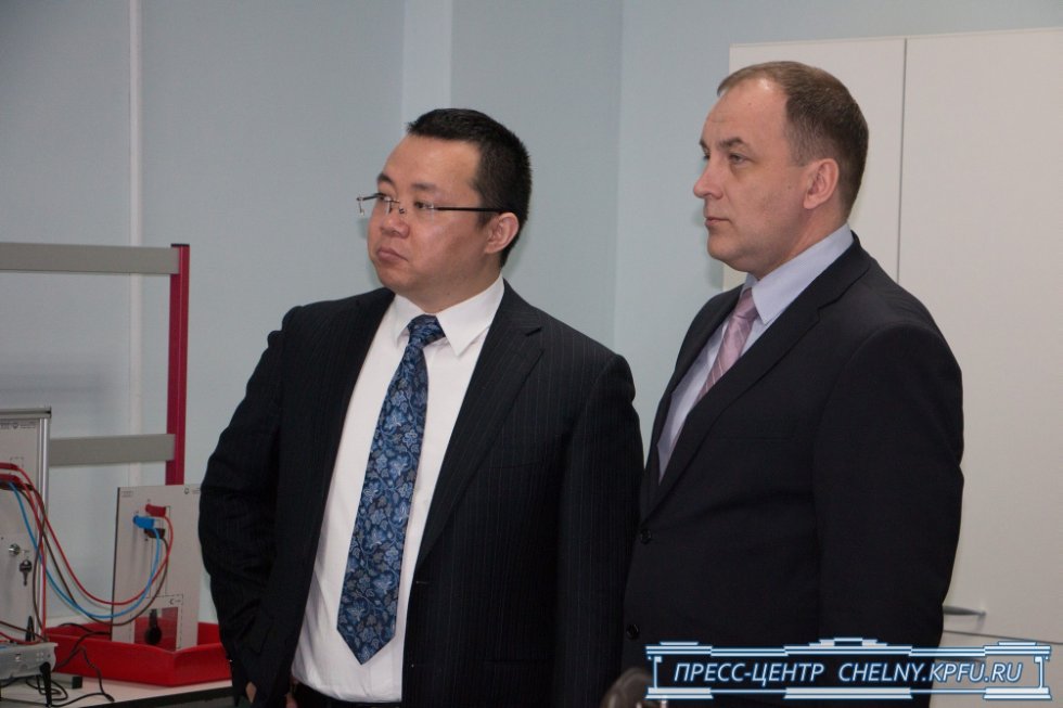 Крупнейший китайский производитель бытовой техники Haier открыл учебный центр на базе КФУ Крупнейший китайский производитель бытовой техники Haier открыл учебный центр на базе КФУ