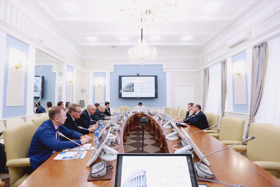 Dean of Sberbank Corporate University and Project 5-100 Expert Valery Katkalo Visited Kazan University ,Sberbank Corporate University, Project 5-100