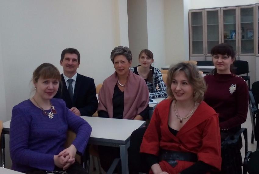 В ИМОИиВ прошел II Международный on-line симпозиум 'Exploring languages and cross-cultural communication' В ИМОИиВ прошел II Международный on-line симпозиум 'Exploring languages and cross-cultural communication'