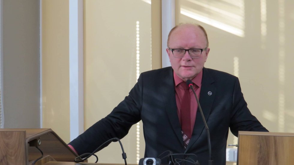 Революцией ? вдохновленные? Революцией ? вдохновленные?