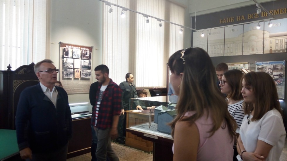 Студенты кафедры 'Ценные бумаги, биржевое дело и страхование' посетили музей Национального банка Татарстана Студенты кафедры 'Ценные бумаги, биржевое дело и страхование' посетили музей Национального банка Татарстана