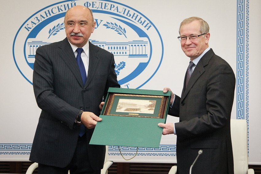 KFU, RIKEN and RCOD signed a trilateral memorandum of intent