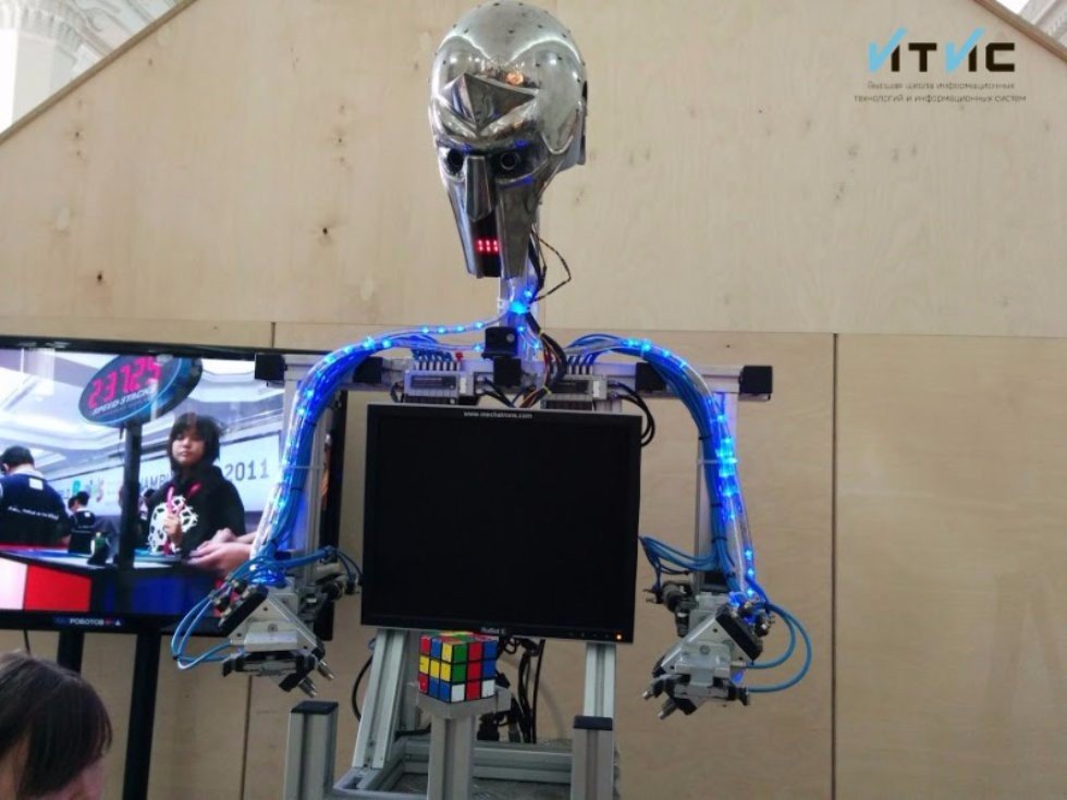 ITIS at the exhibition of robotics ,ITIS Software Engineering Department, Maxim Talanov, Robots, Robotics, IT