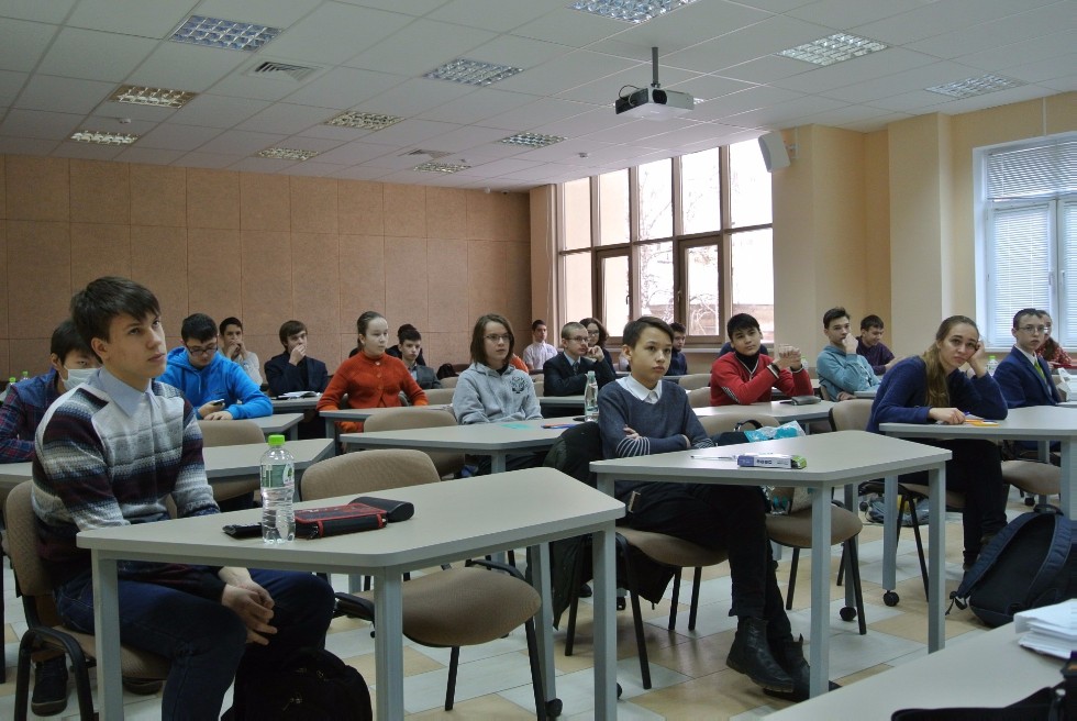 В КФУ прошел региональный этап Всероссийской олимпиады школьников по химии В КФУ прошел региональный этап Всероссийской олимпиады школьников по химии