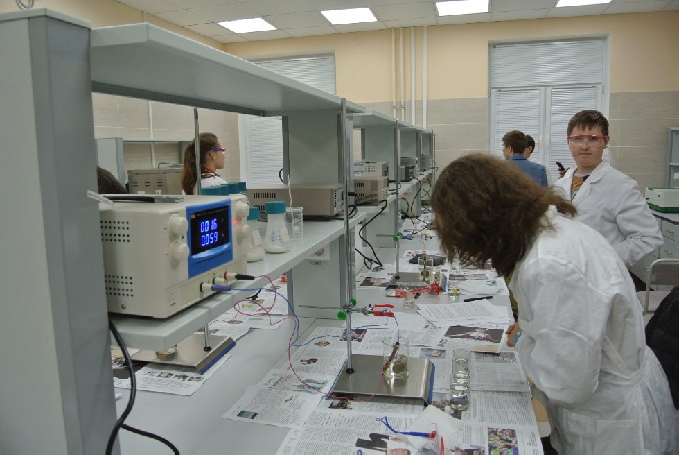 В КФУ прошел региональный этап Всероссийской олимпиады школьников по химии В КФУ прошел региональный этап Всероссийской олимпиады школьников по химии