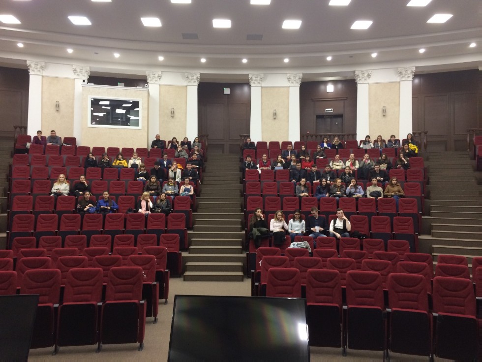 День открытых дверей для будущих выпускников техникумов и колледжей День открытых дверей для будущих выпускников техникумов и колледжей