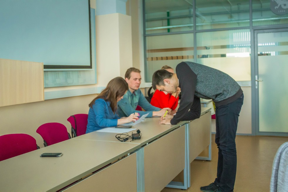 'Что? Где? Когда?' 'Что? Где? Когда?'