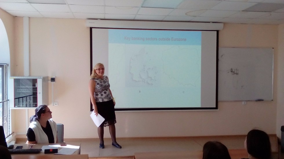 Вторая лекция адъюнкта Вроцлавского университета Магдалена Бувалек Вторая лекция адъюнкта Вроцлавского университета Магдалена Бувалек