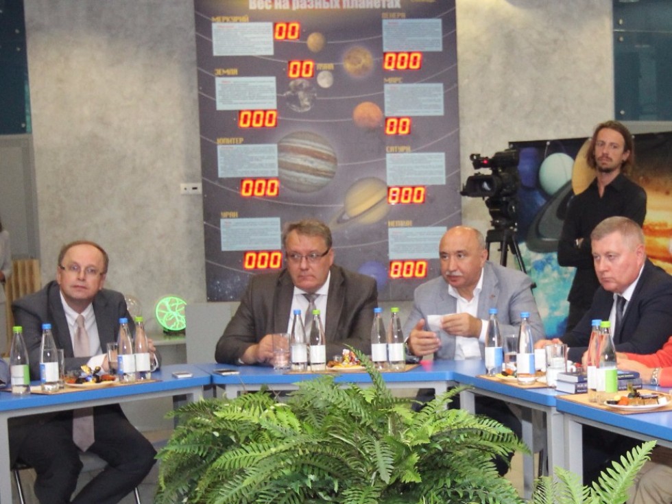 Roscosmos Interested in KFU's Research