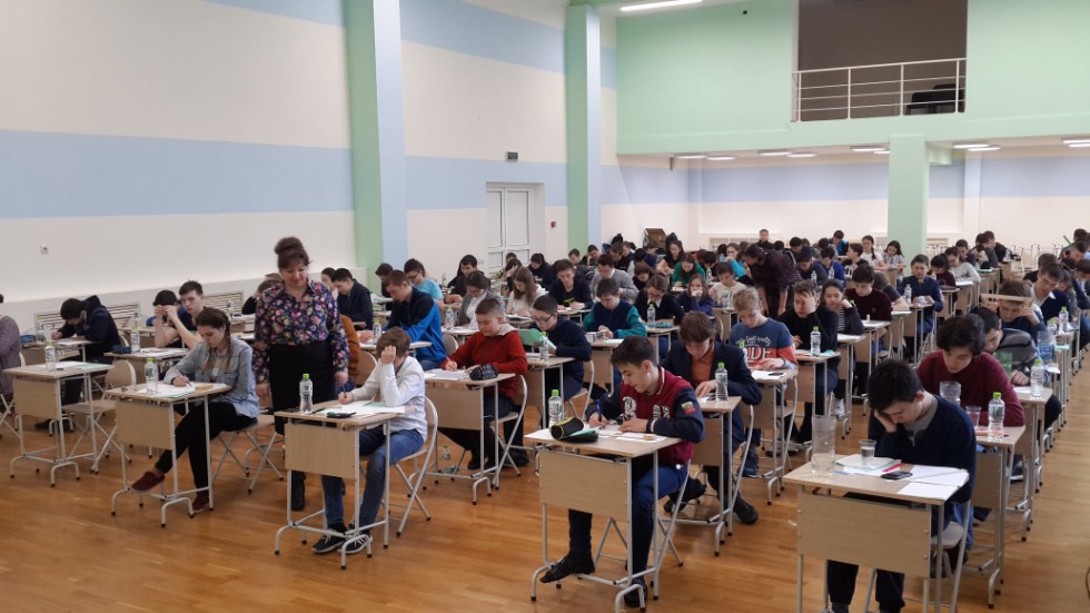 Республиканская олимпиада школьников по физике 'Путь к Олимпу' Республиканская олимпиада школьников по физике 'Путь к Олимпу'