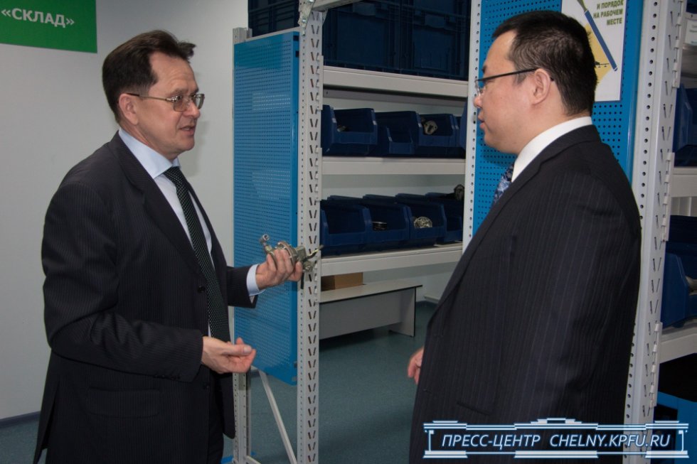 Крупнейший китайский производитель бытовой техники Haier открыл учебный центр на базе КФУ Крупнейший китайский производитель бытовой техники Haier открыл учебный центр на базе КФУ