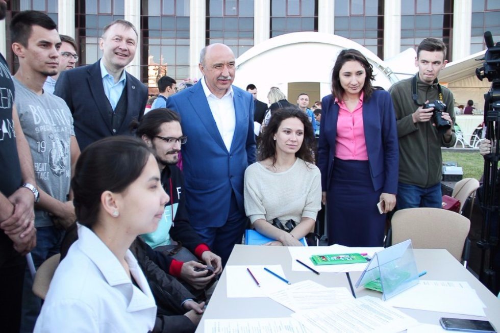 Первый интерактивный научно-популярный лекторий 'Наука в летнюю ночь' Первый интерактивный научно-популярный лекторий 'Наука в летнюю ночь'